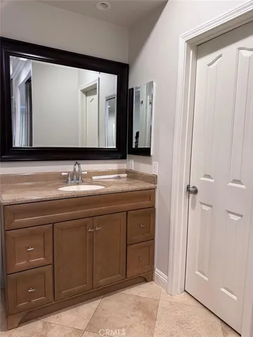 $3,800 | 13406 Verona, Tustin, CA 92782