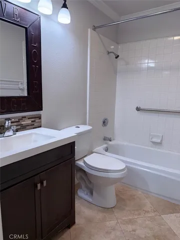 $3,800 | 13406 Verona, Tustin, CA 92782