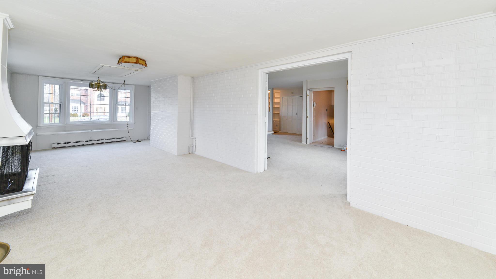 7611 Dunston Street Springfield, VA 22151 - Photo 15 of 30 Family Room