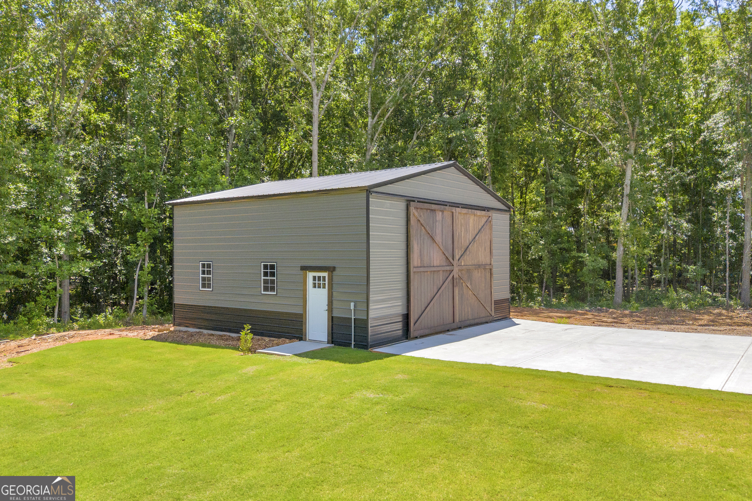 1025 Dewey Road Statham, GA 30666 - Photo 11 of 66