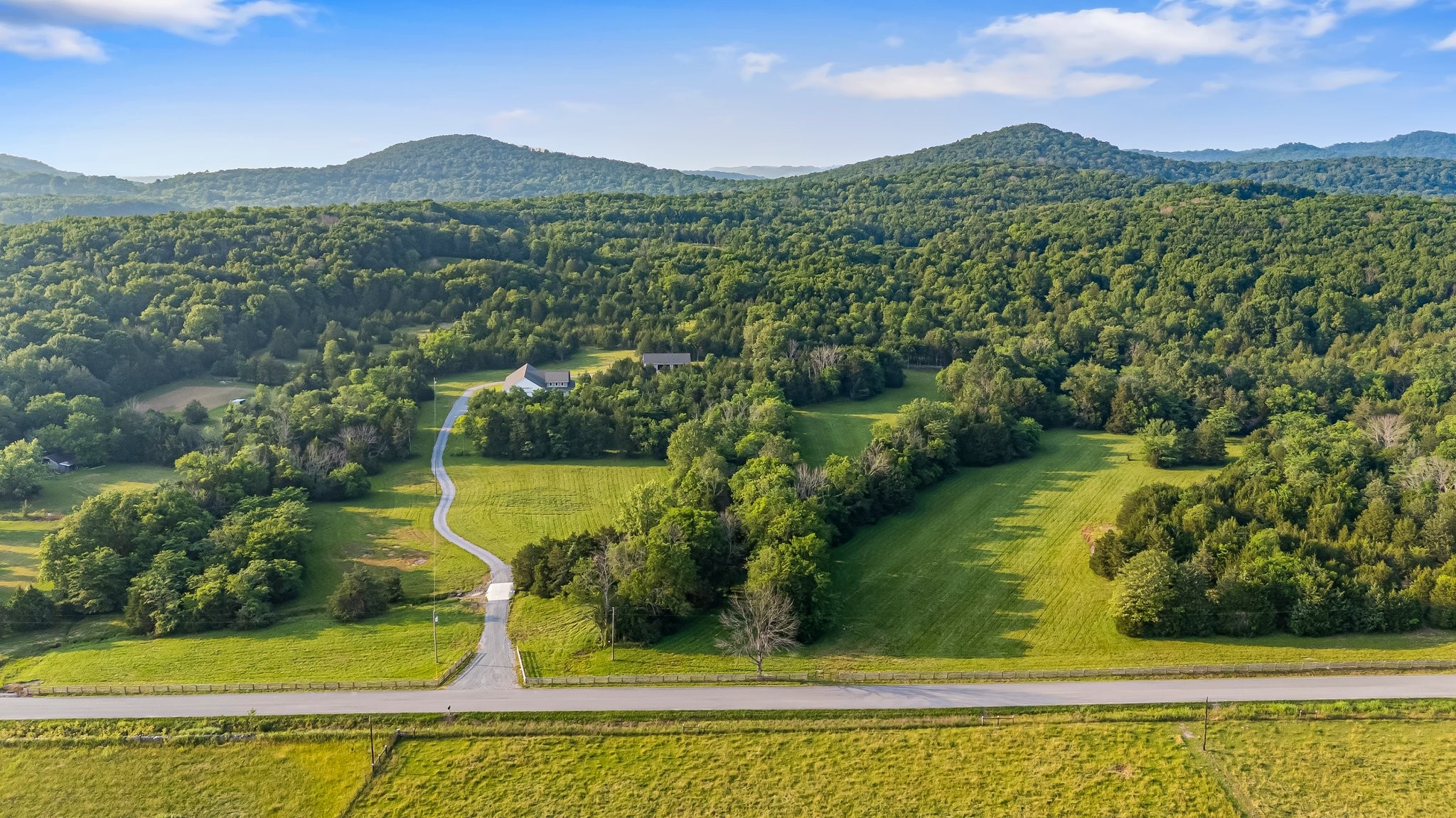 2825 Oregon Road Milton, TN 37118 - Photo 7 of 71