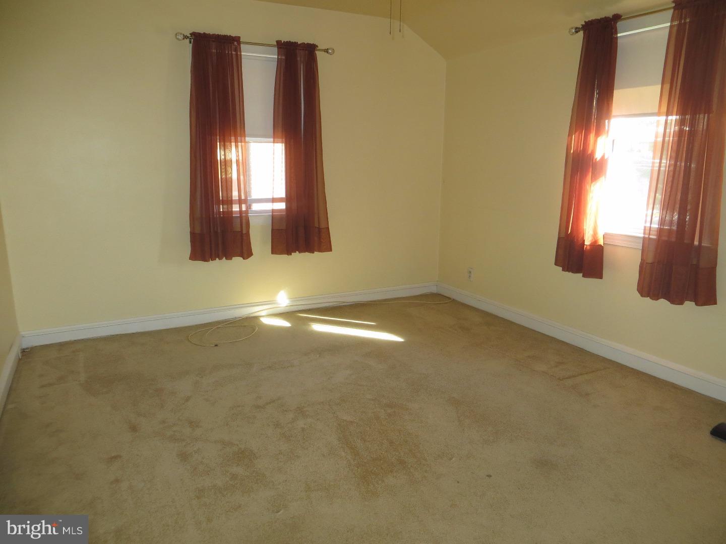 502 Upland Road Havertown, PA 19083 - Photo 16 of 23