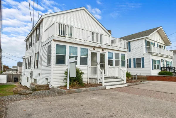$1,799,000 | 124 Ocean Drive, Seabrook, NH 03874