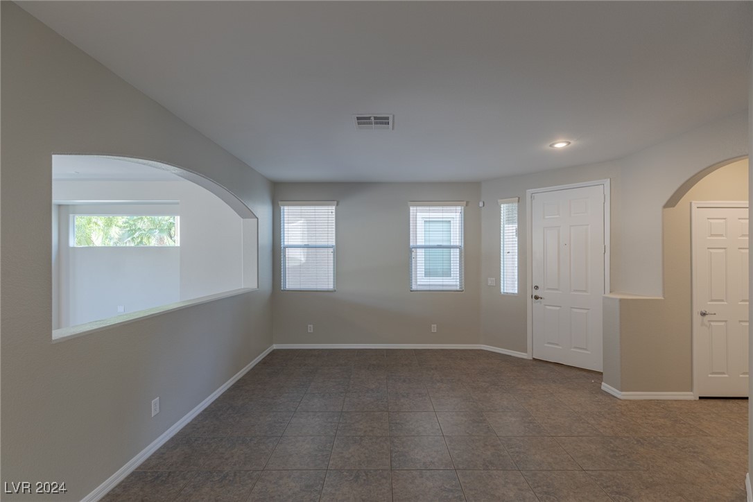 520 Foster Springs Road Las Vegas, NV 89148 - Photo 11 of 65