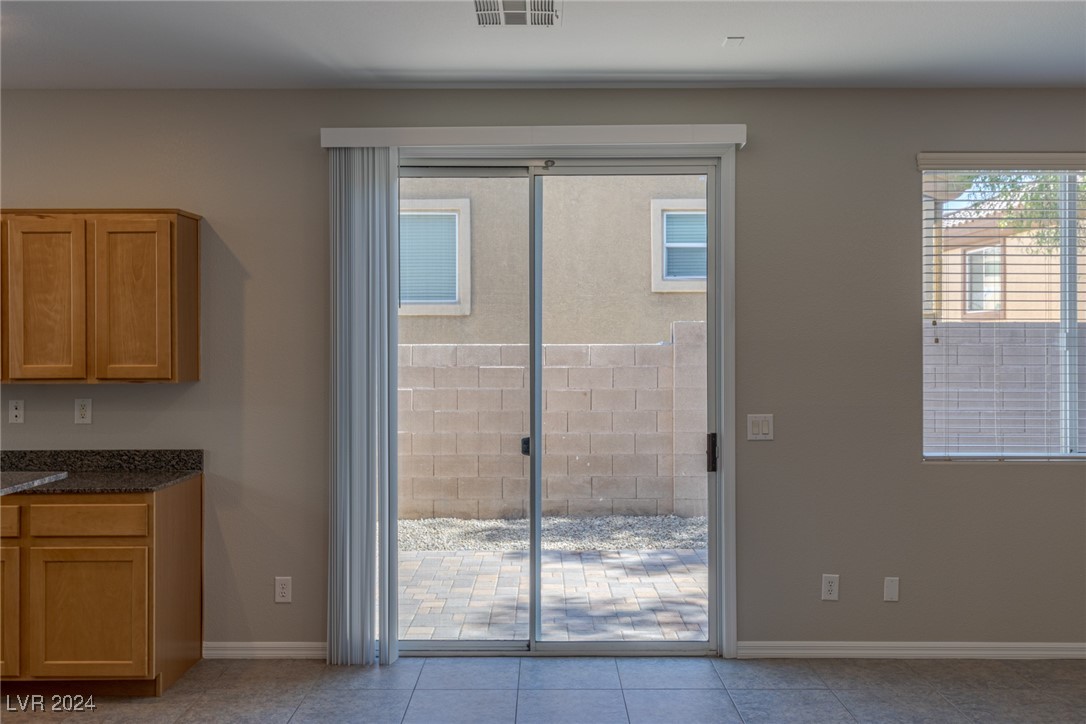 520 Foster Springs Road Las Vegas, NV 89148 - Photo 16 of 65