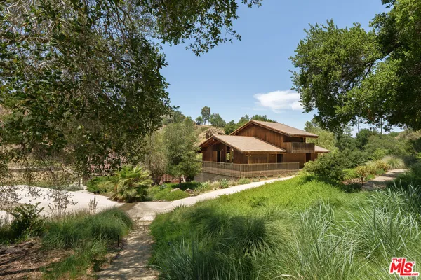 $2,800,000 | 421 Westlake Boulevard, Malibu, CA 90265