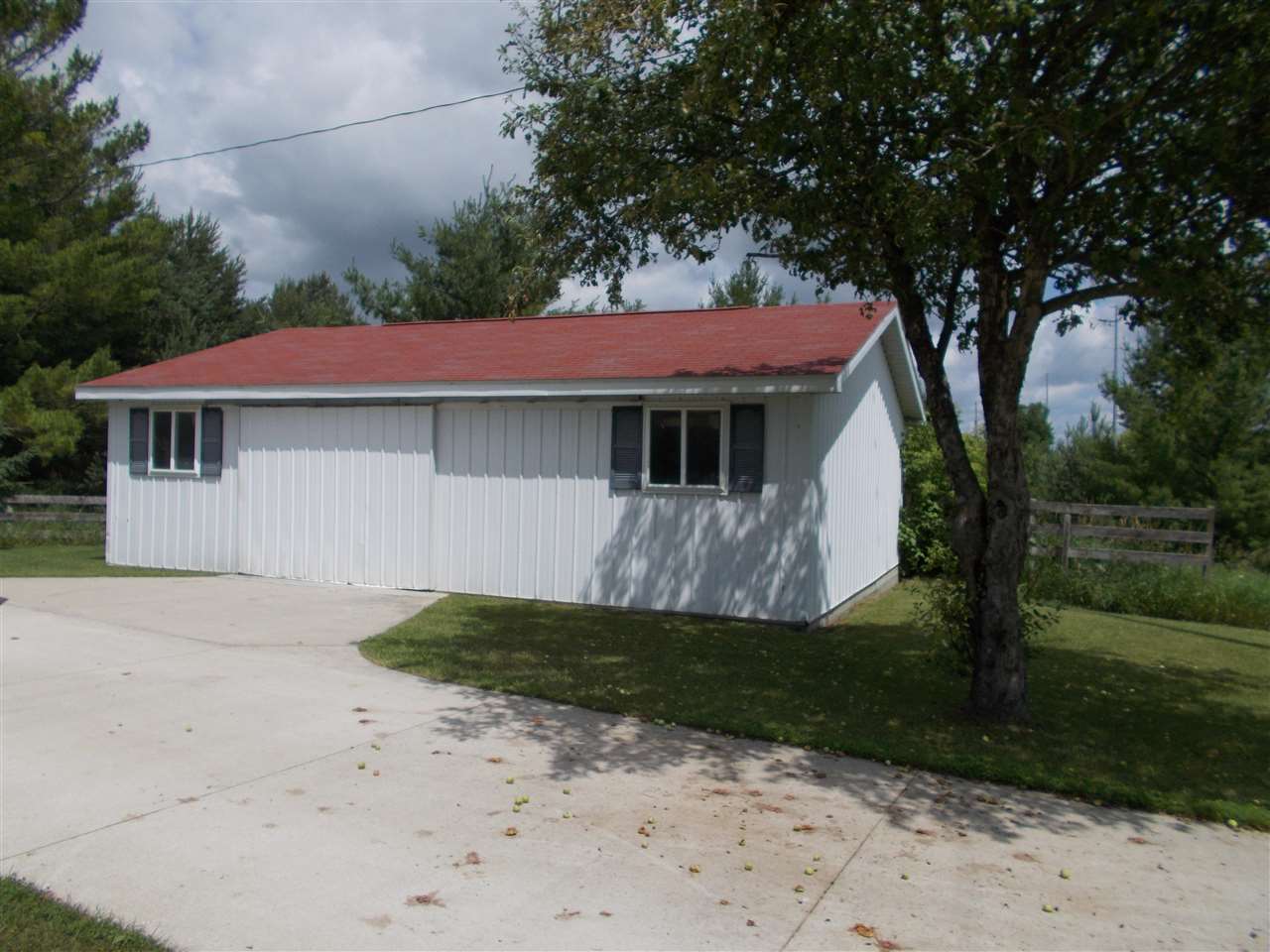 1581 Towerline Road Hale, MI 48739 - Photo 5 of 55 1889668-4.JPG