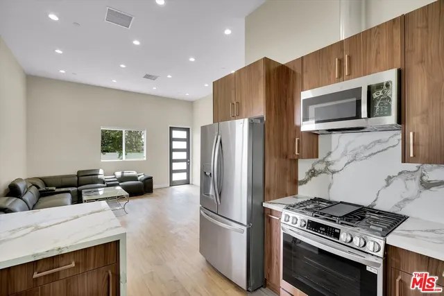 $4,500 | 19545 San Jose Street, Porter Ranch, CA 91326