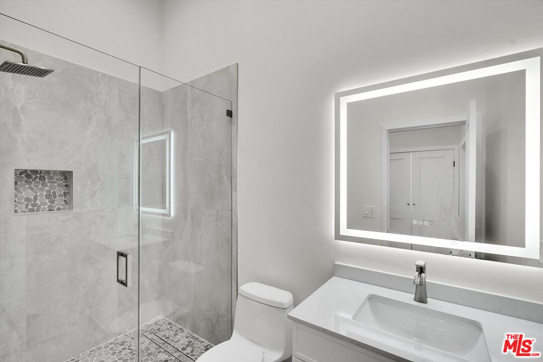 19545 San Jose Street Porter Ranch, CA 91326 - Photo 6 of 10