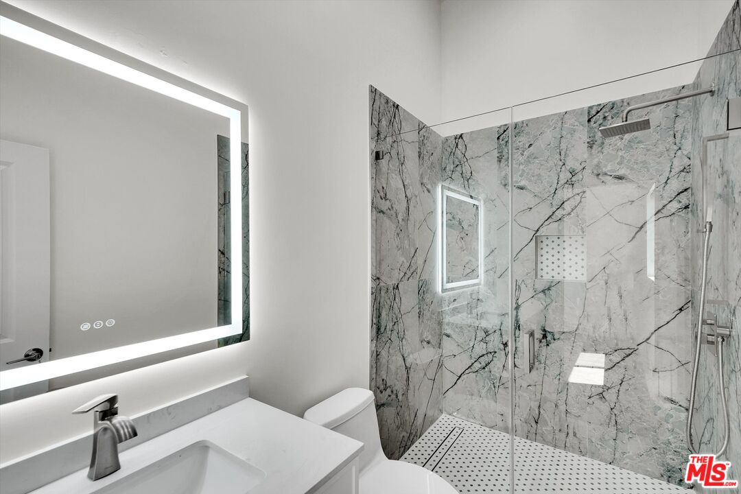 19545 San Jose Street Porter Ranch, CA 91326 - Photo 8 of 10