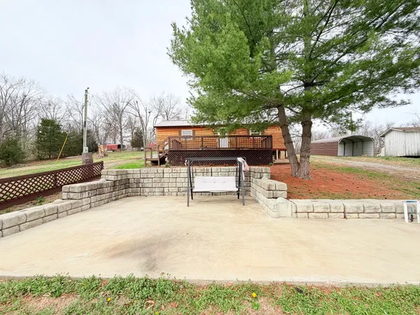 $115,000 | 845 Lakeview Road, Galatia, IL 62935