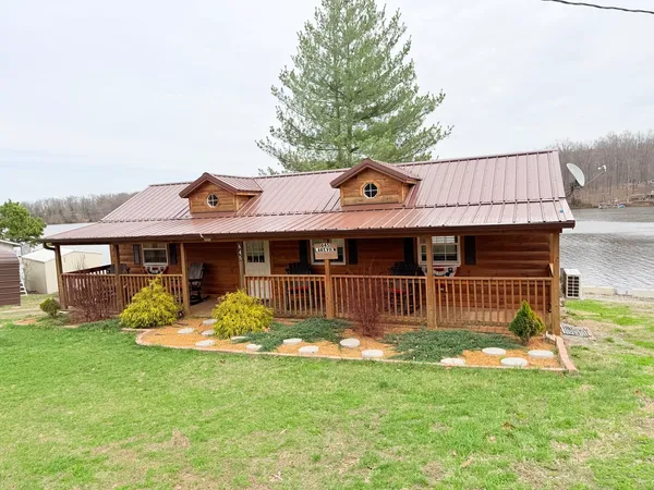 $115,000 | 845 Lakeview Road, Galatia, IL 62935