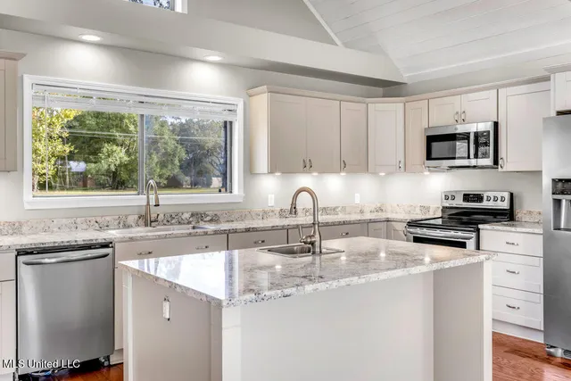 $389,000 | 8012 Coleman Homestead Road, Moss Point, MS 39562