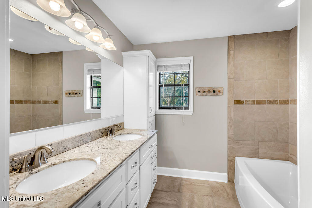 8012 Coleman Homestead Road Moss Point, MS 39562 - Photo 17 of 53 8012ColemanHomesteadRd-23