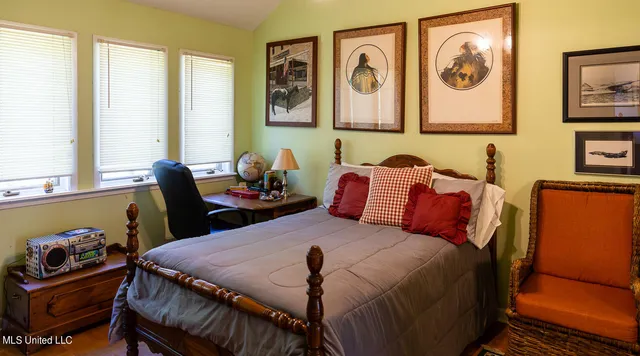 $749,900 | 144 Gum Branch To Highway 25 Road, Sturgis, MS 39769