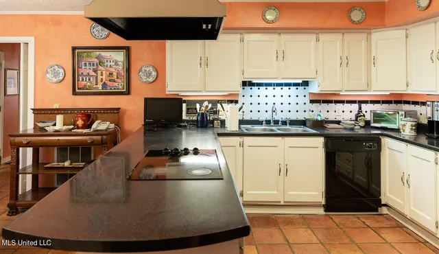 $749,900 | 144 Gum Branch To Highway 25 Road, Sturgis, MS 39769