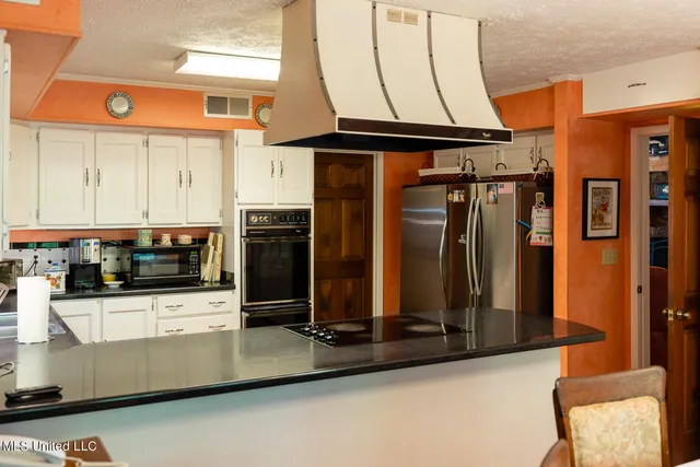 $749,900 | 144 Gum Branch To Highway 25 Road, Sturgis, MS 39769