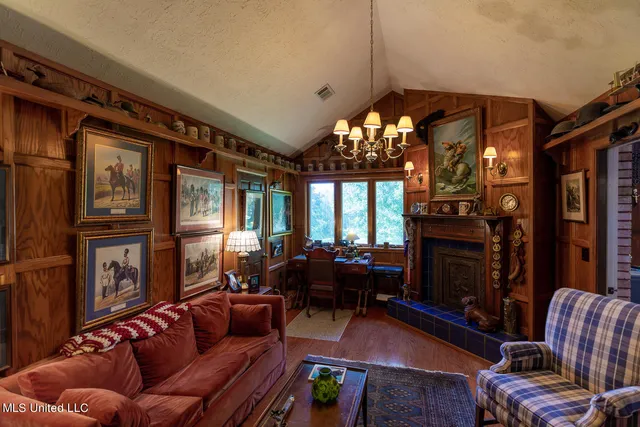 $749,900 | 144 Gum Branch To Highway 25 Road, Sturgis, MS 39769