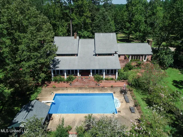 $749,900 | 144 Gum Branch To Highway 25 Road, Sturgis, MS 39769