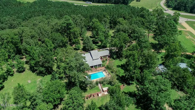 $749,900 | 144 Gum Branch To Highway 25 Road, Sturgis, MS 39769