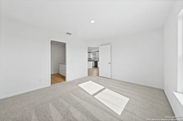 $1,915 | 11916 Stroud Drive, San Antonio, TX 78252