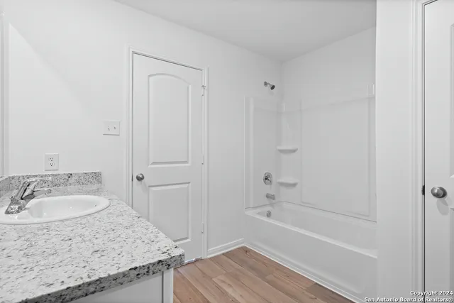 $1,915 | 11916 Stroud Drive, San Antonio, TX 78252