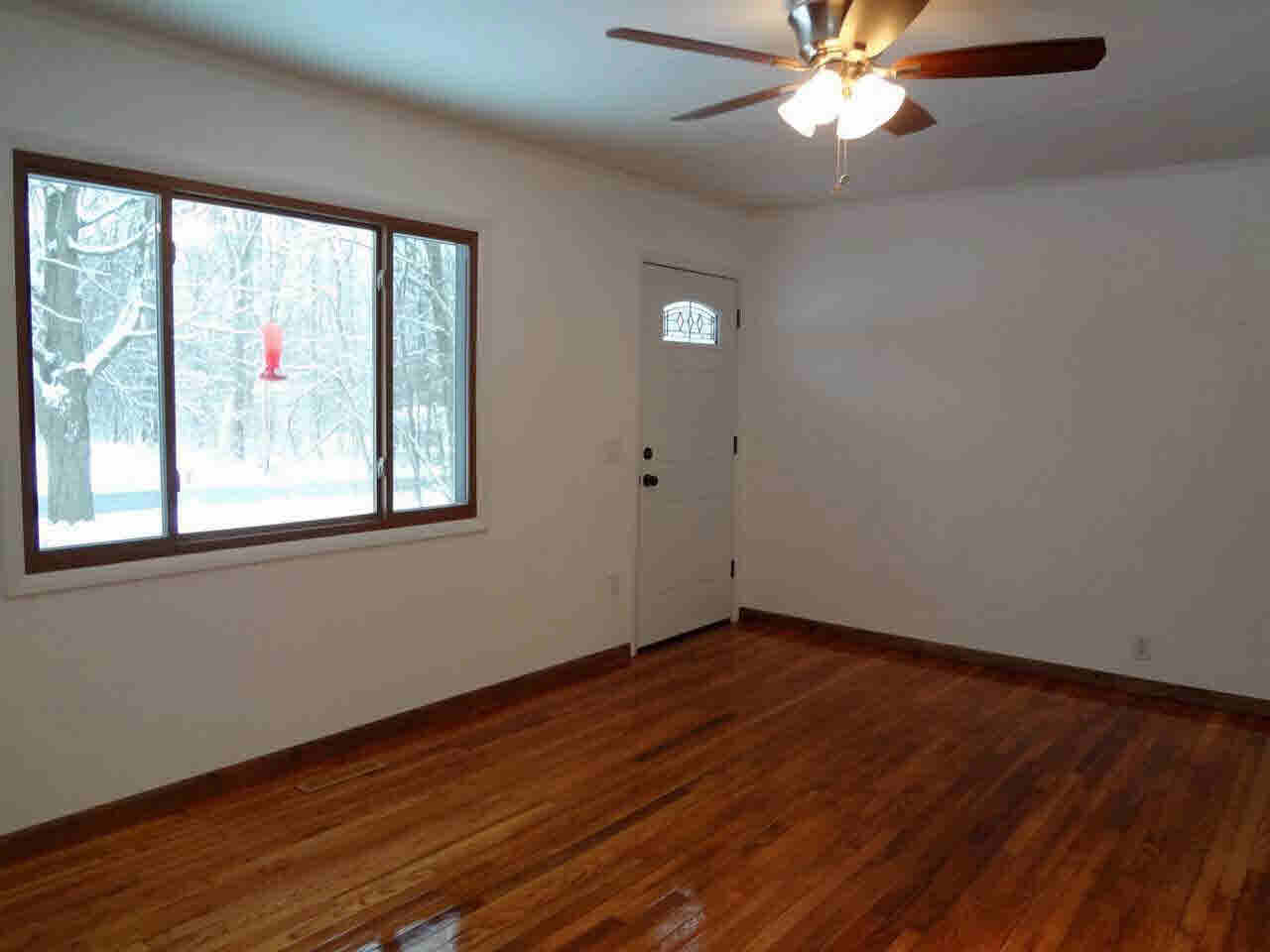 South Draper Road Jackson, MI 49201 - Photo 8 of 16
