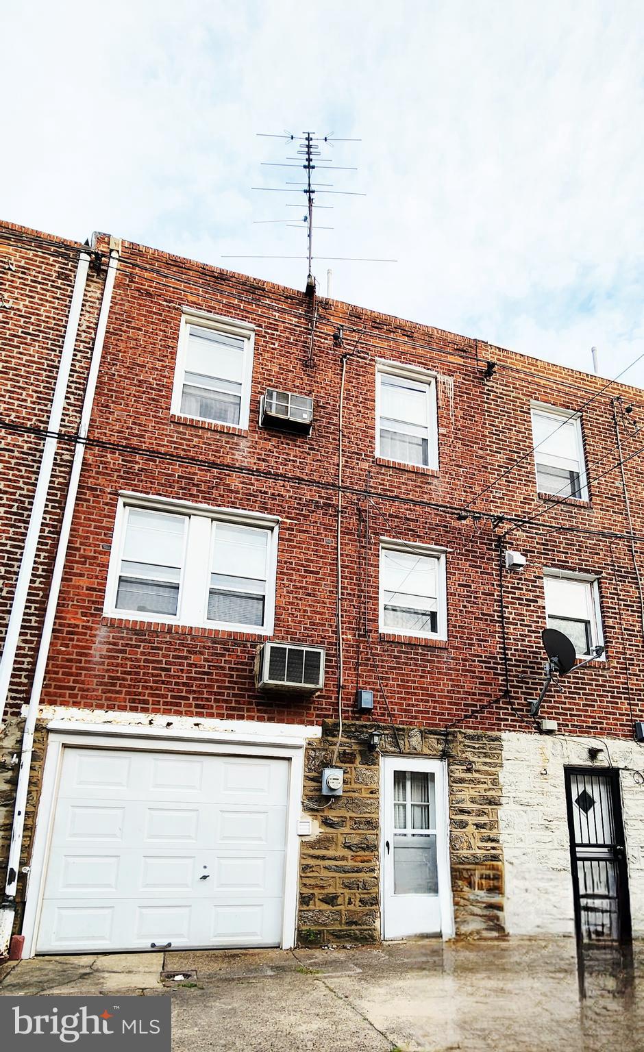 5624 Arbor Street Philadelphia, PA 19120 - Photo 16 of 17 a front view of a house