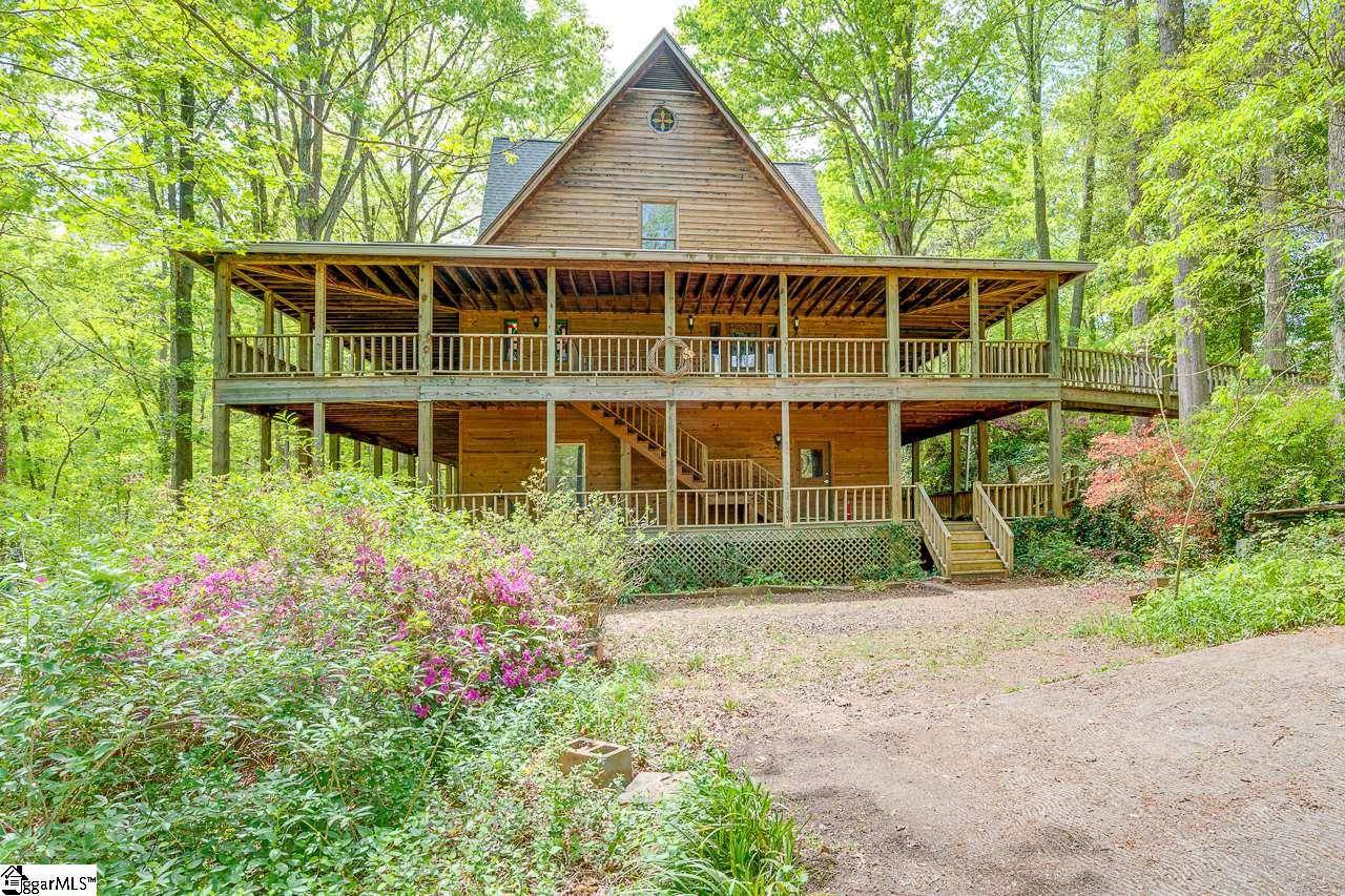 211 Windsor Road Greer, SC 29651 - Photo 2 of 35