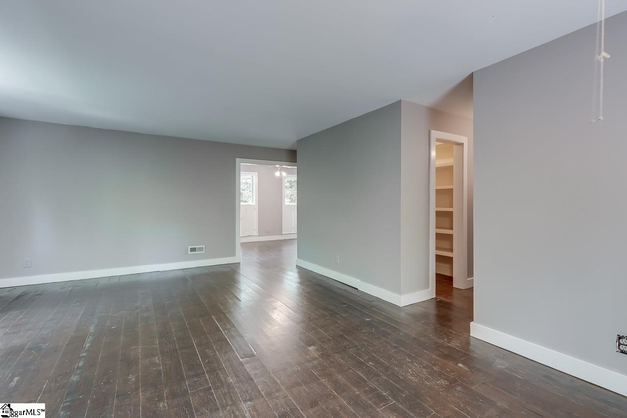 211 Windsor Road Greer, SC 29651 - Photo 25 of 35