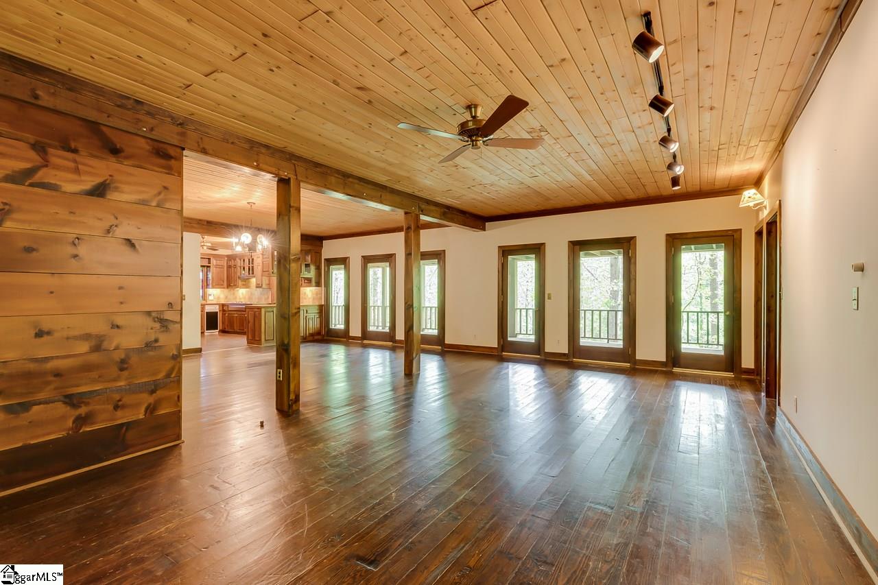 211 Windsor Road Greer, SC 29651 - Photo 10 of 35