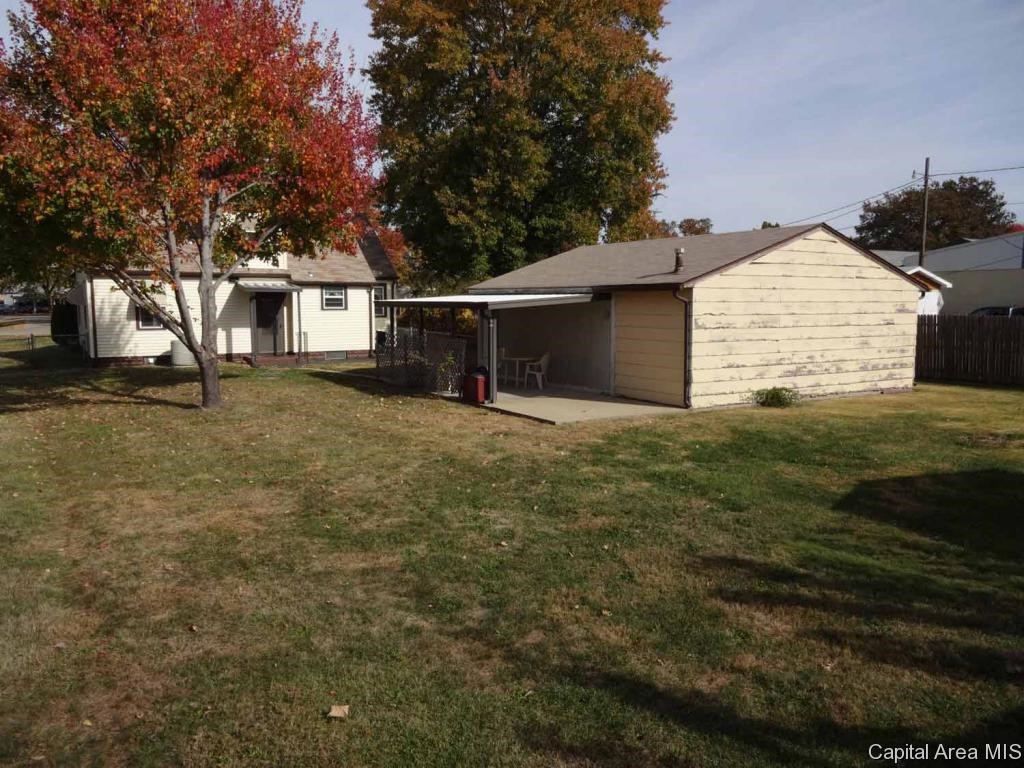 1020 West Maple Avenue South Springfield, IL 62704 - Photo 19 of 29 Gallery Image 19