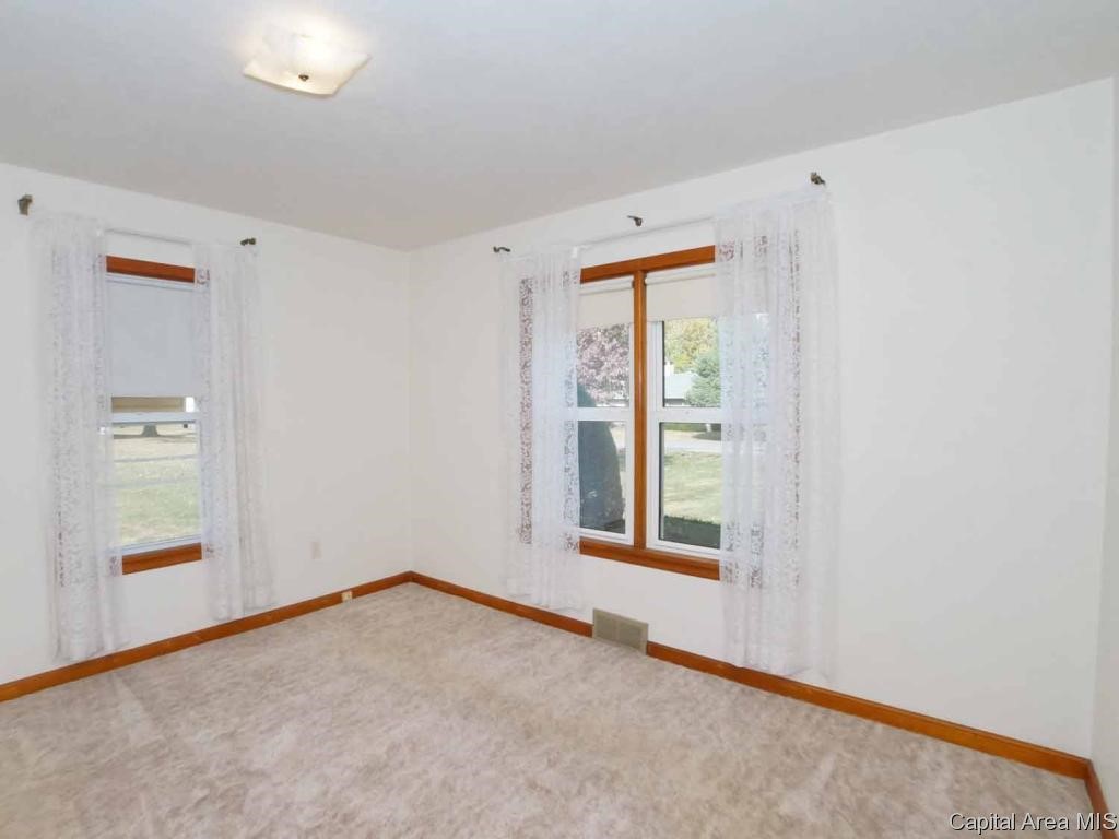 1020 West Maple Avenue South Springfield, IL 62704 - Photo 23 of 29 Gallery Image 23