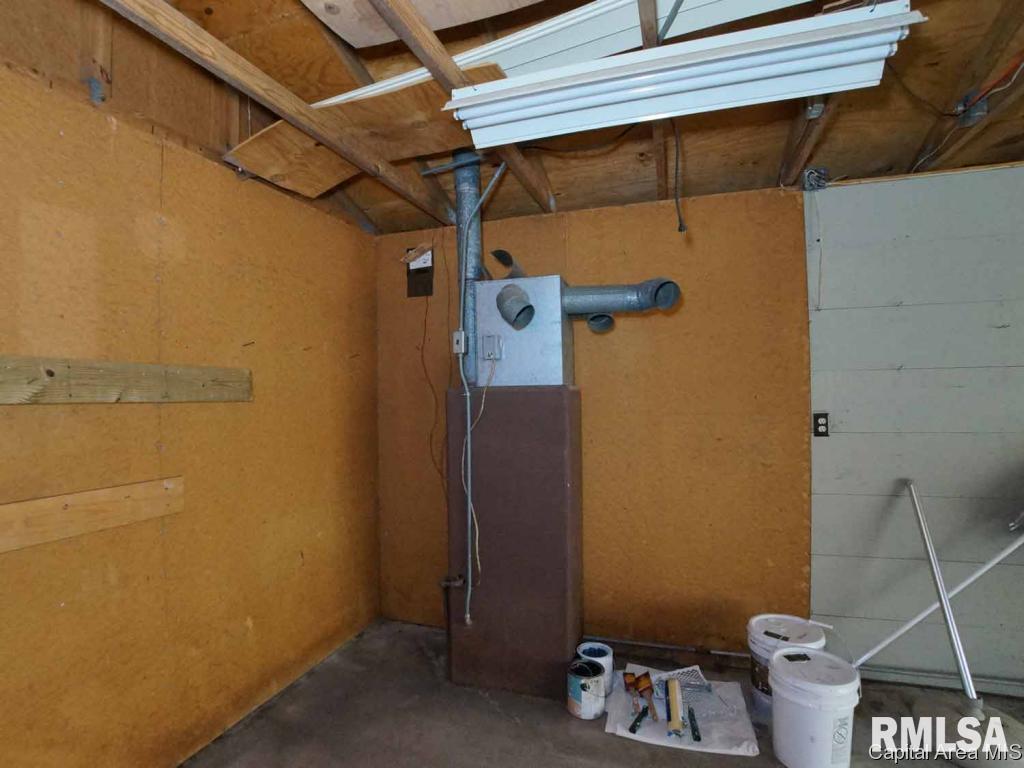 1020 West Maple Avenue South Springfield, IL 62704 - Photo 9 of 29 Gallery Image 9