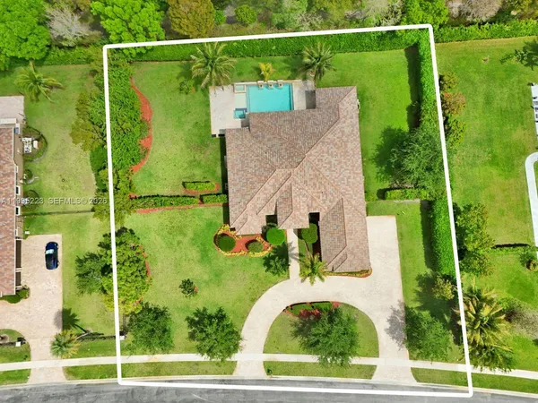 $9,985 | 14401 Jockey Circle, Davie, FL 33330