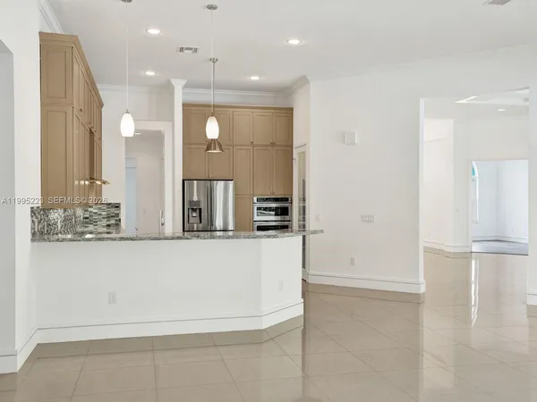 $9,985 | 14401 Jockey Circle, Davie, FL 33330