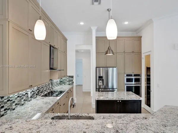 $9,985 | 14401 Jockey Circle, Davie, FL 33330