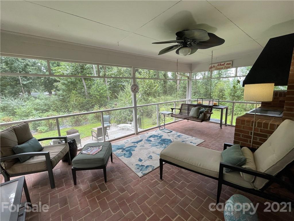 9029 Kerns Road Huntersville, NC 28078 - Photo 12 of 47 Gallery Image 12