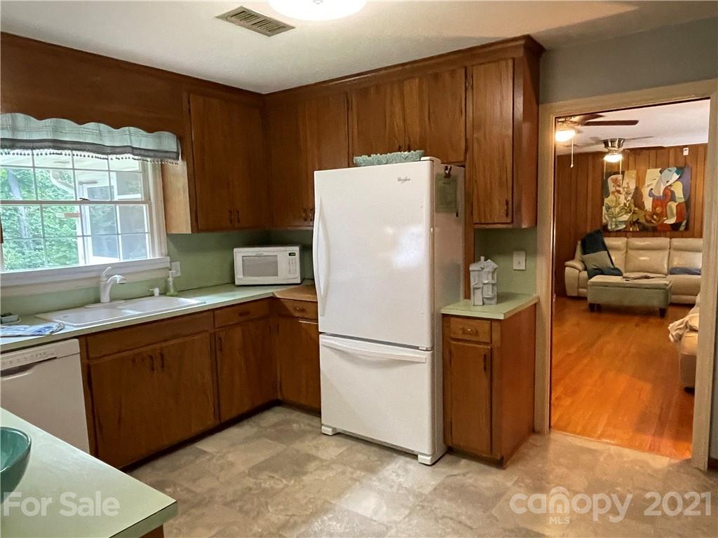 9029 Kerns Road Huntersville, NC 28078 - Photo 28 of 47 Gallery Image 28