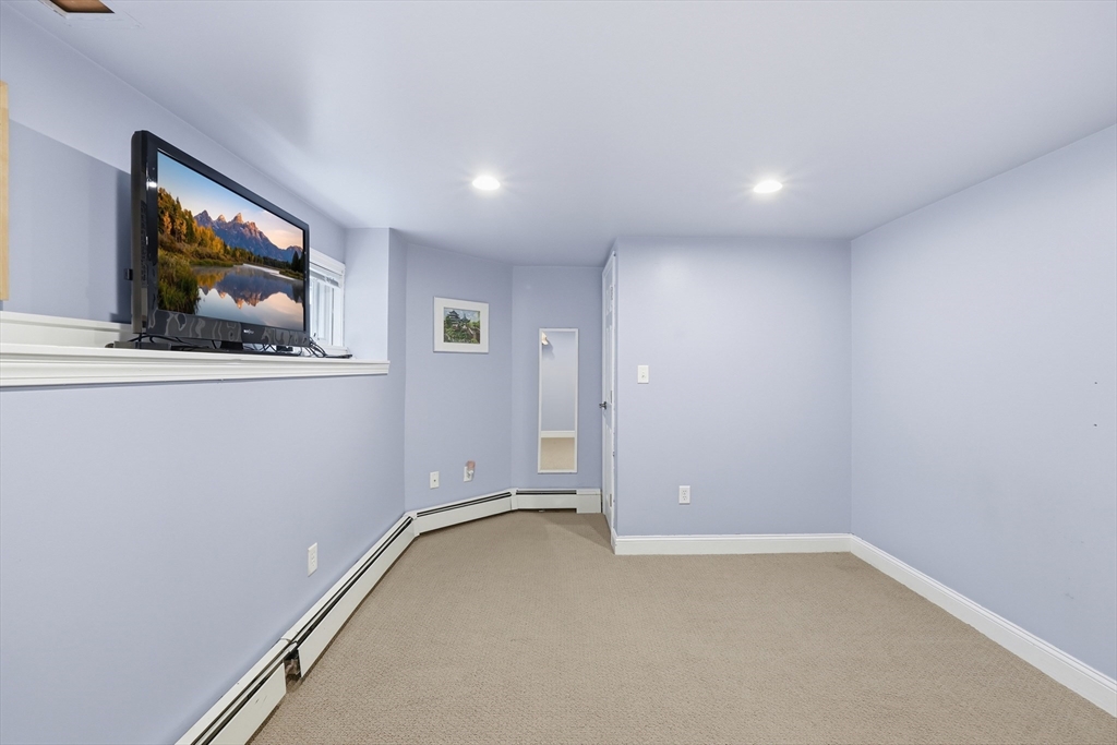 36 Upland Road Needham, MA 02492 - Photo 29 of 40