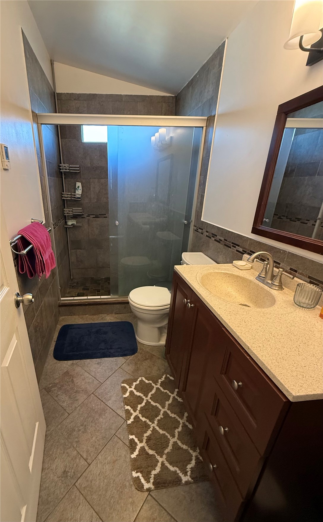 1919 Riddell Street Raymond, WA 98577 - Photo 8 of 25 a bathroom with a sink and a mirror