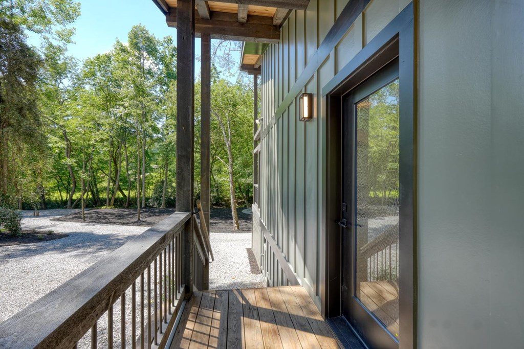 500 Williamstown Road Mineral Bluff, GA 30559 - Photo 41 of 71 Guest House Entry