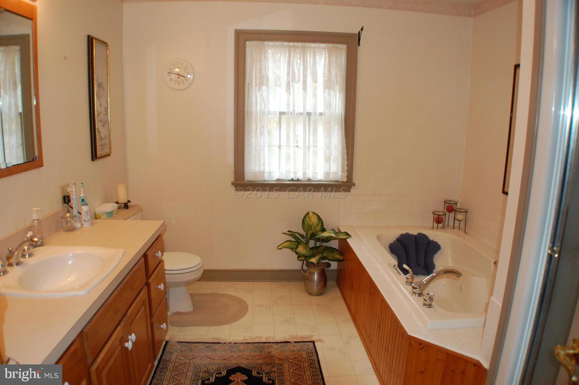 28121 Riverside Drive Salisbury, MD 21801 - Photo 14 of 21 Gallery Image 14