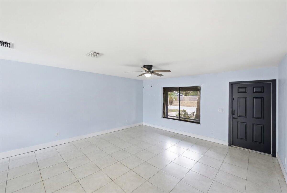 2080 Southeast Triumph Road Port St. Lucie, FL 34952 - Photo 13 of 33 25-DSC1987