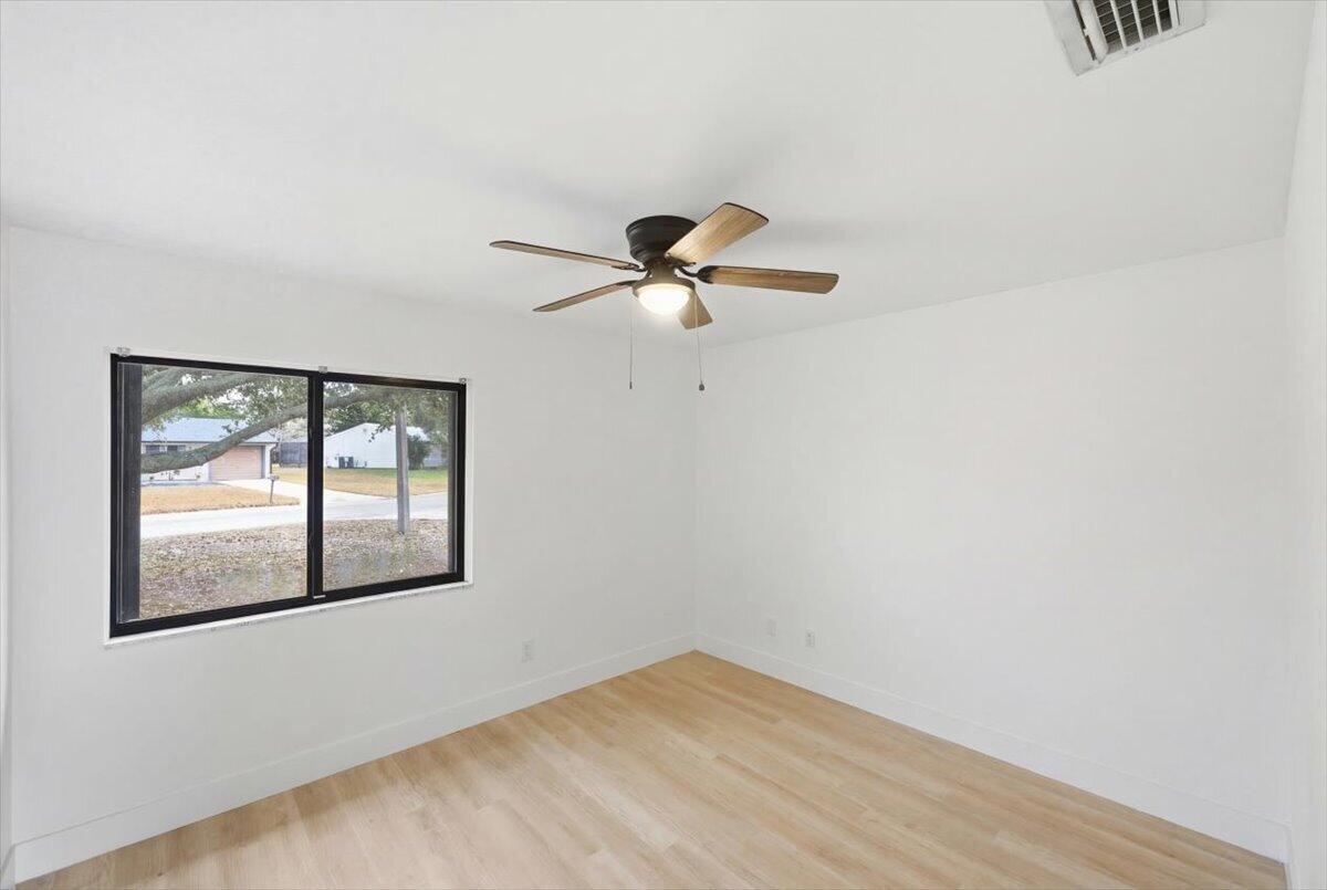 2080 Southeast Triumph Road Port St. Lucie, FL 34952 - Photo 15 of 33 10-DSC1956