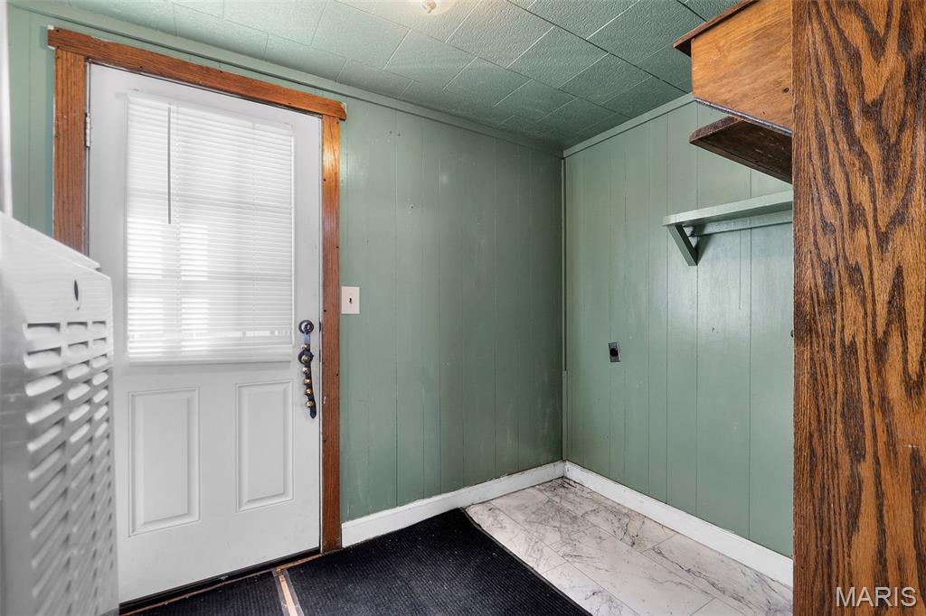 305 East Iron Banks Road Charleston, MO 63834 - Photo 14 of 15