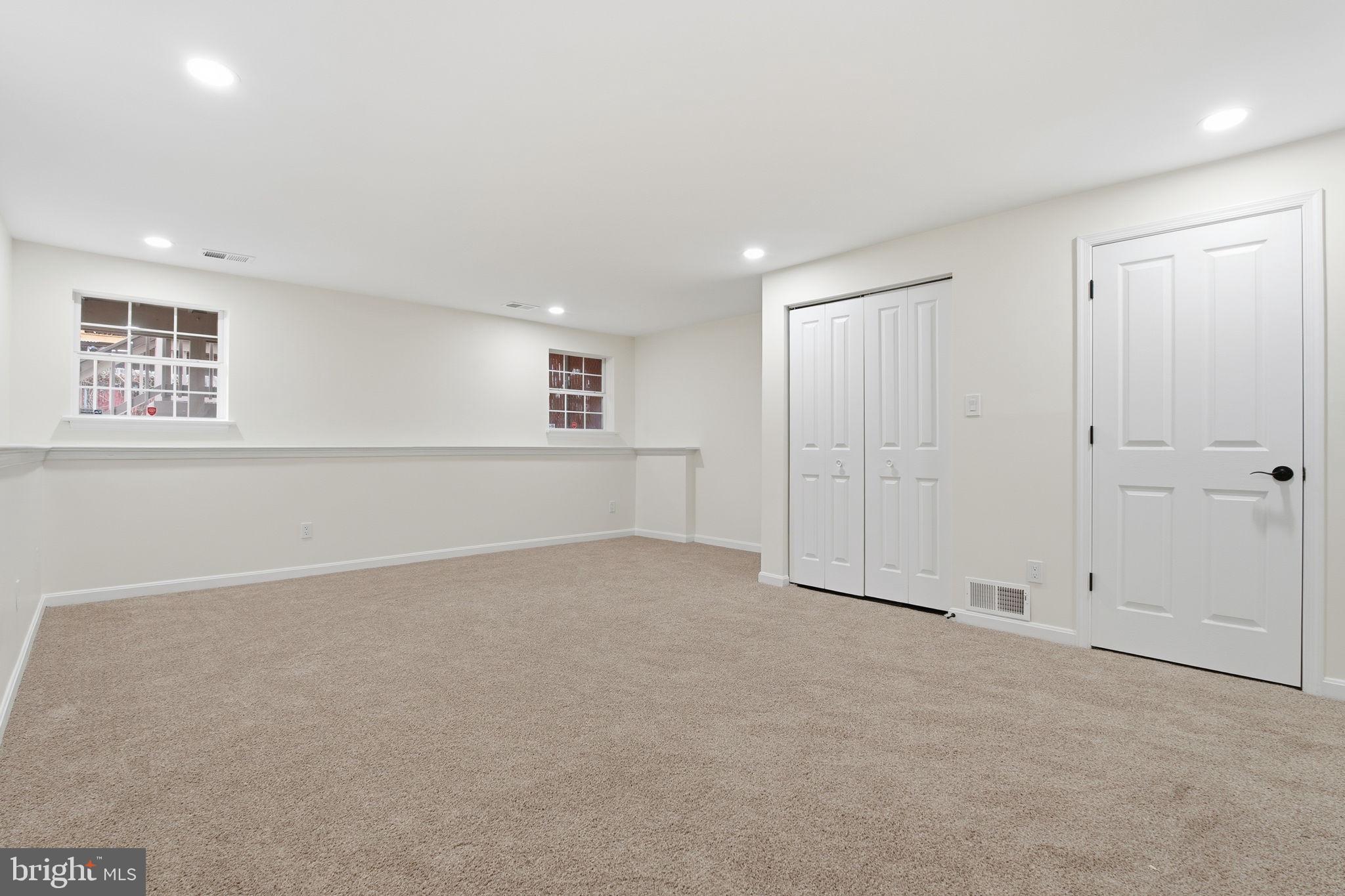 629 Nollmeyer Road Middle River, MD 21220 - Photo 25 of 35 an empty room with an entryway