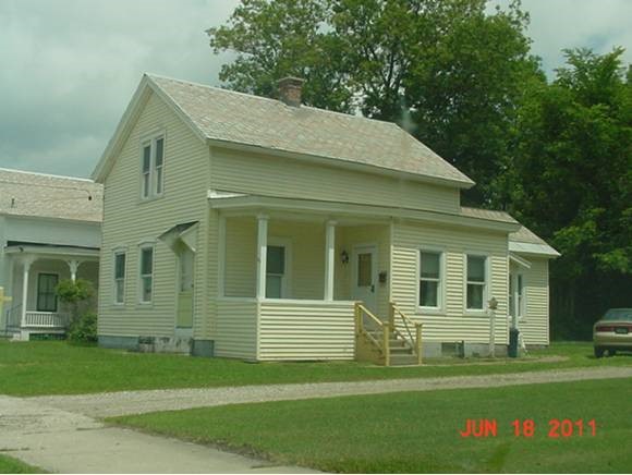 219 Division Street Bennington, VT 05201 - Photo 3 of 16 Gallery Image 3