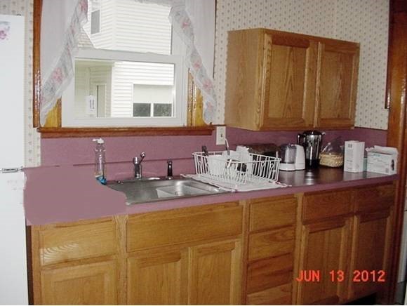 219 Division Street Bennington, VT 05201 - Photo 5 of 16 Gallery Image 5