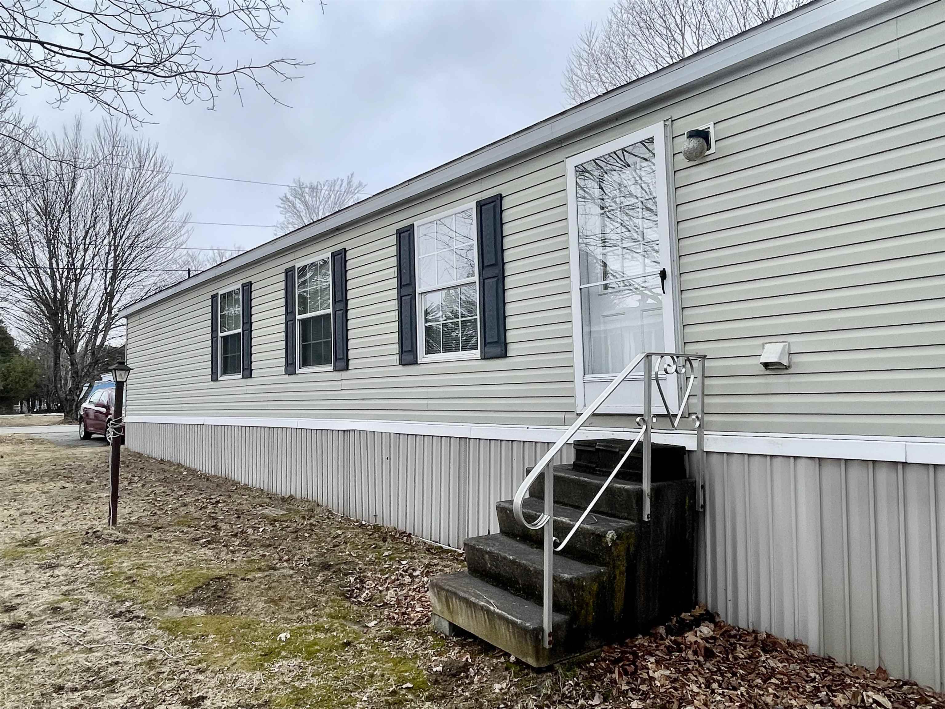 21 Daniel Drive Lyndon, VT 05851 - Photo 5 of 15